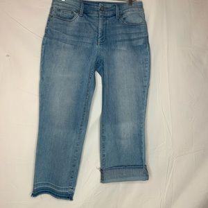 NYDJ Dayla wide cuff capri jeans 10 light wash stretchy raw hem